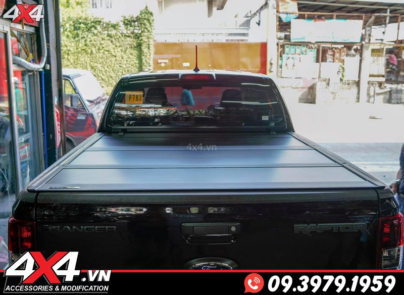 Lưu ý khi thay nắp thùng 3 tấm dành cho xe bán tải 2020 sao cho tiện dụng và giá hợp lý tại 4x4